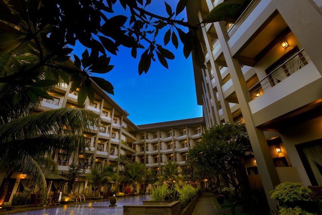 Lombok Garden Hotel Mataram Ngoại thất bức ảnh