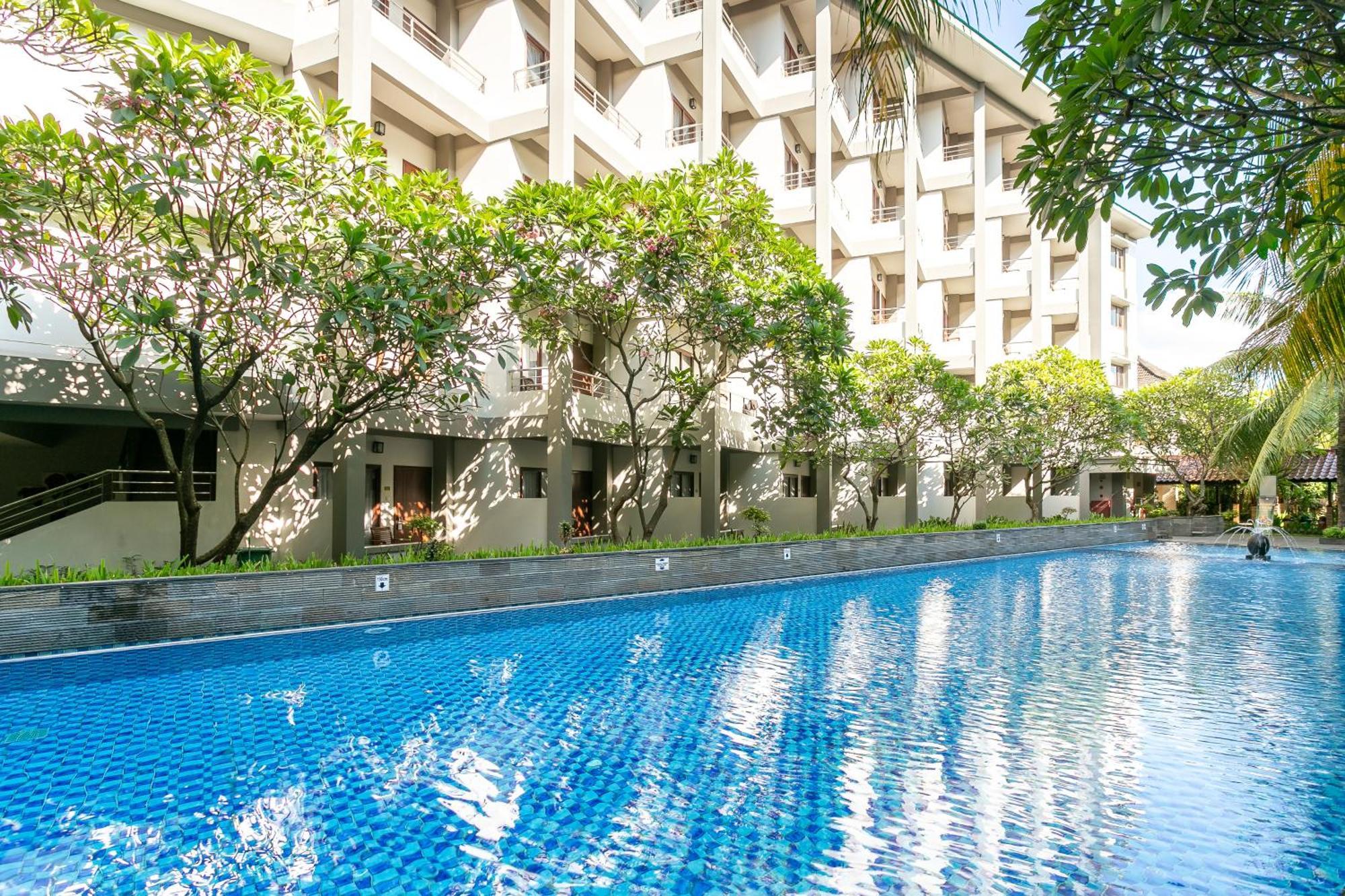 Lombok Garden Hotel Mataram Ngoại thất bức ảnh