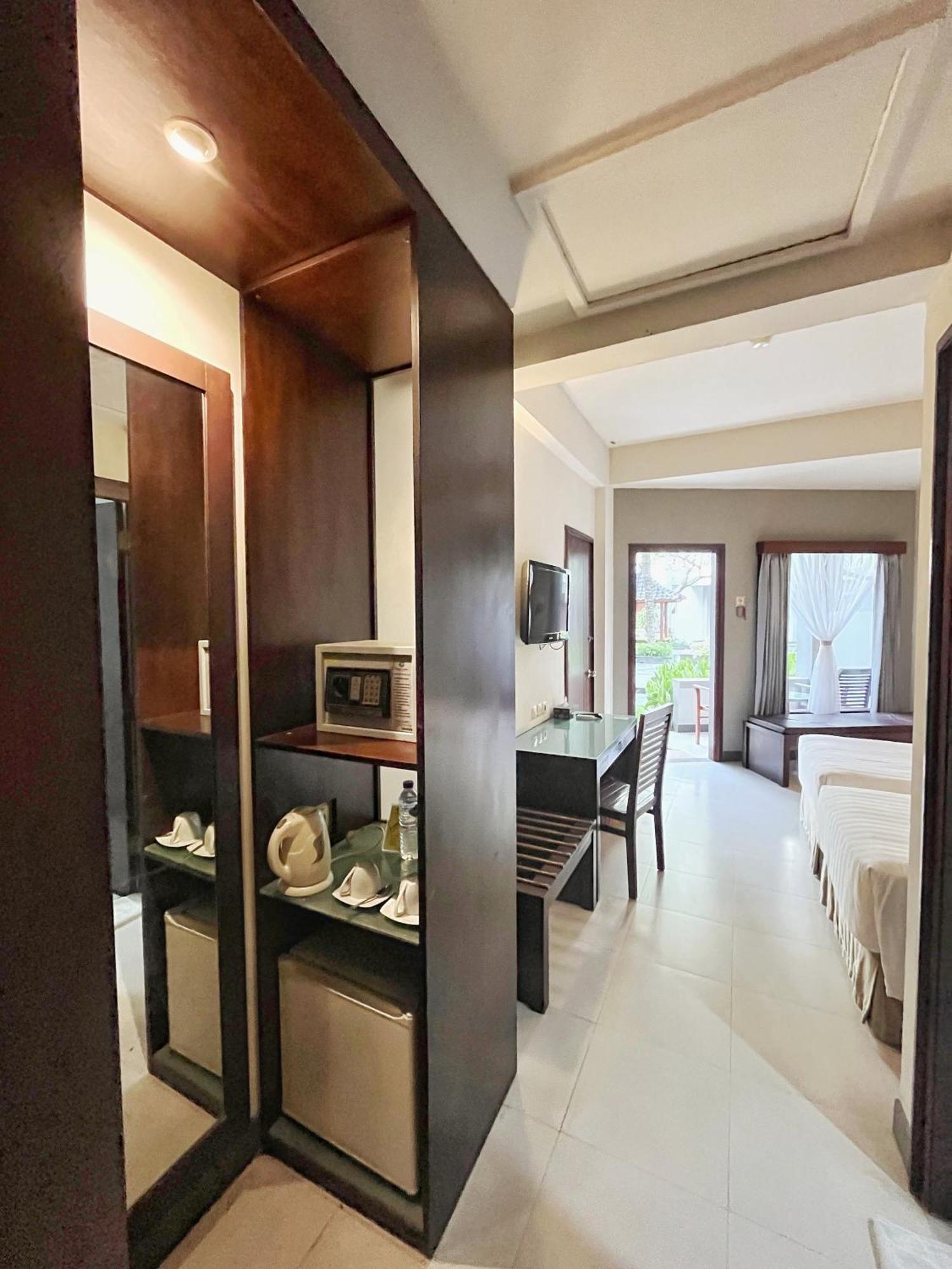 Lombok Garden Hotel Mataram Ngoại thất bức ảnh