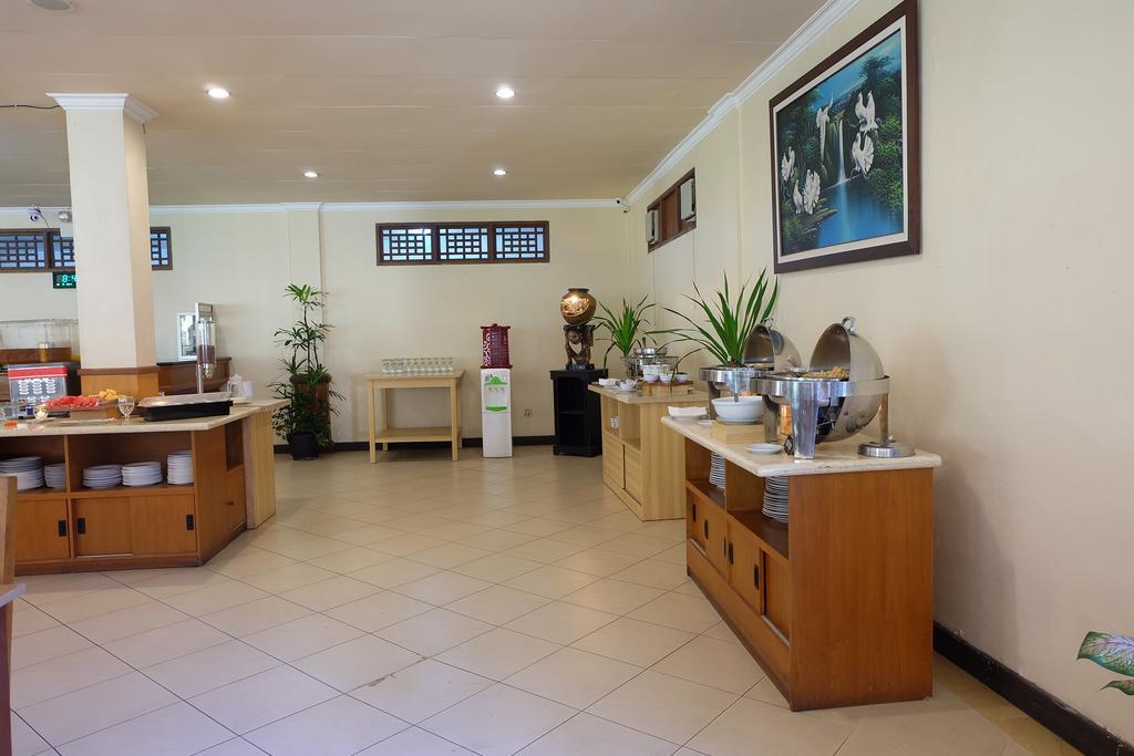 Lombok Garden Hotel Mataram Ngoại thất bức ảnh