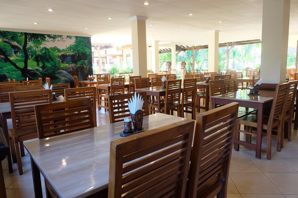 Lombok Garden Hotel Mataram Ngoại thất bức ảnh