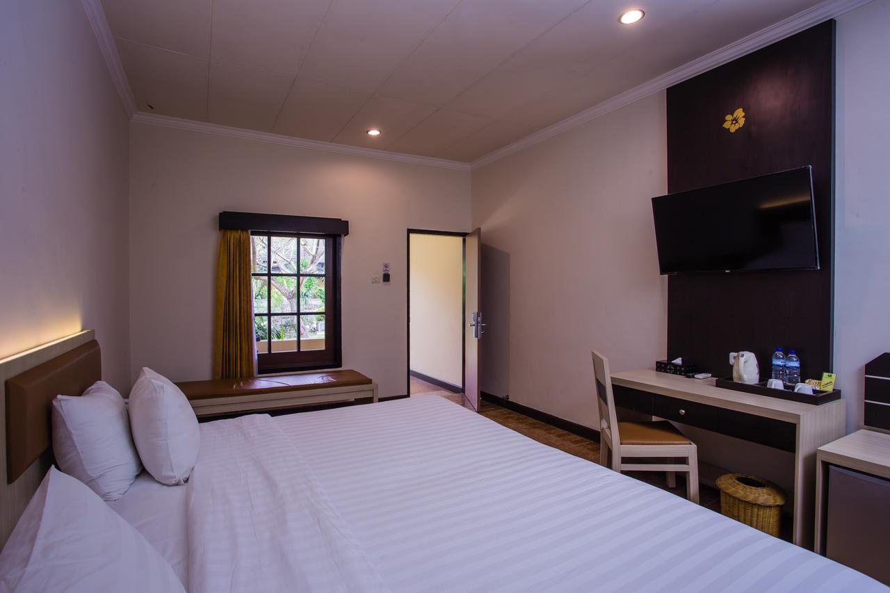Lombok Garden Hotel Mataram Ngoại thất bức ảnh